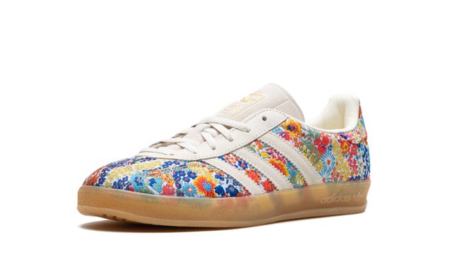 Adidas Gazelle Indoor Liberty London Floral Embroidery Adidas Gazelle Indoor Core Black Keesef