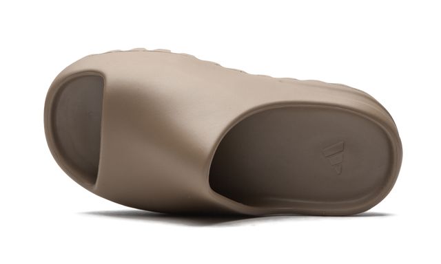 Adidas Yeezy Slide Earth Brown Keesef