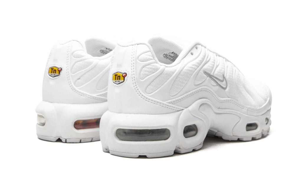 Air Max TN Plus Triple White Keesef