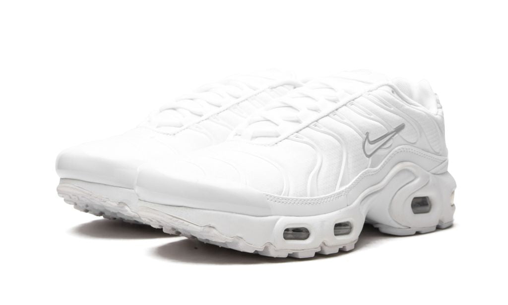 Air Max TN Plus Triple White Keesef