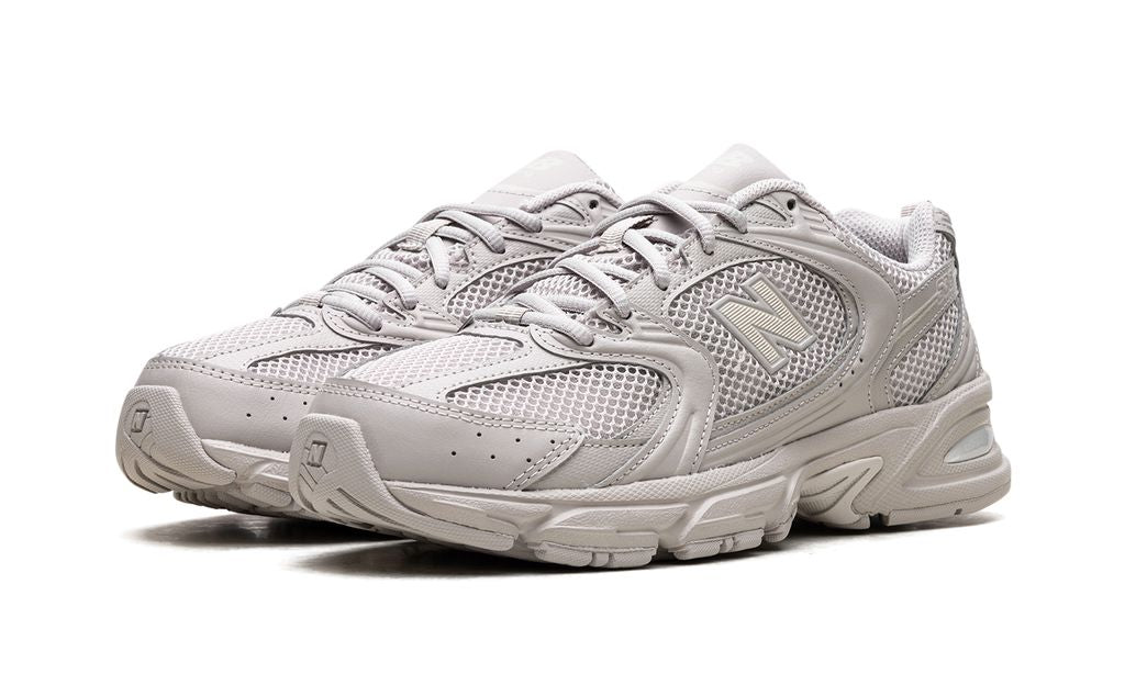 New Balance 530 Moonrock Moonbeam ASICS Gel-NYC Oatmeal Obsidian Grey Keesef