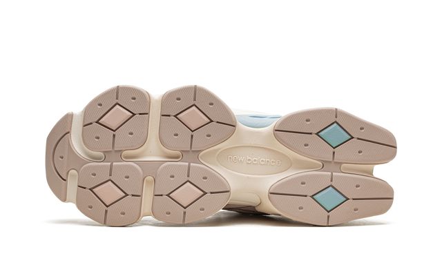 New Balance 9060 Ivory Keesef