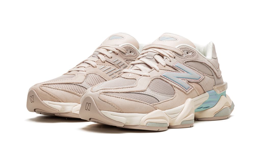 New Balance 9060 Ivory Keesef
