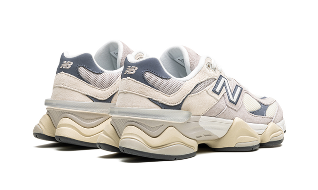 New Balance 9060 Mushroom