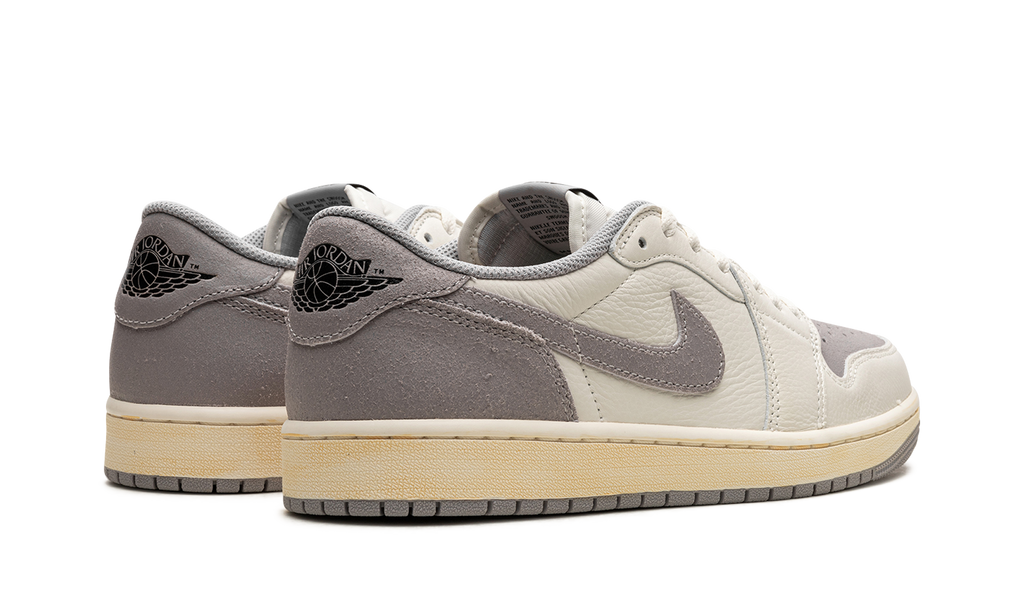 Jordan 1 Low OG Atmosphere Grey