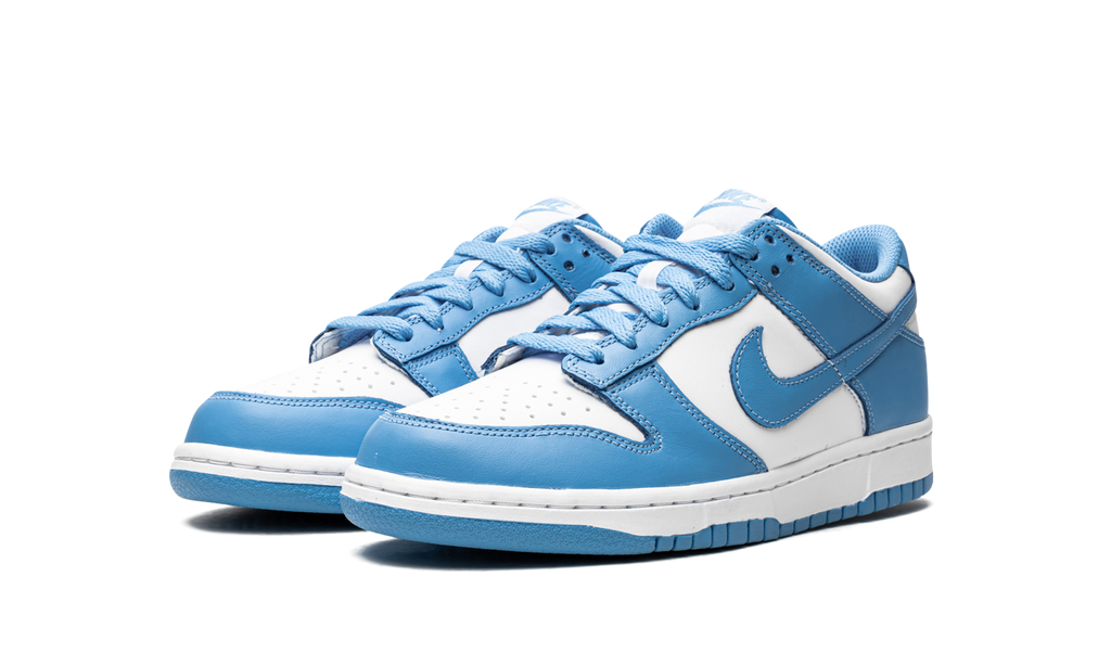 Nike Dunk Low UNC