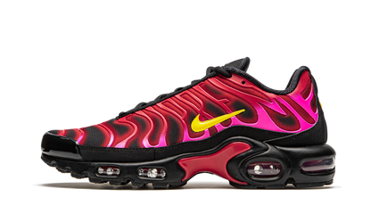 Air Max Plus TN x Supreme University Red