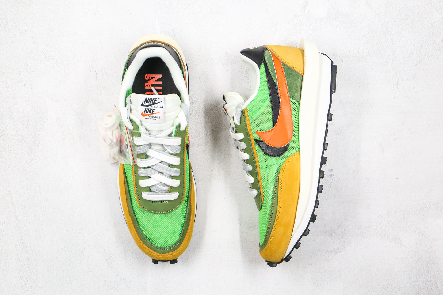 Nike Waffle Sacai Green Multi