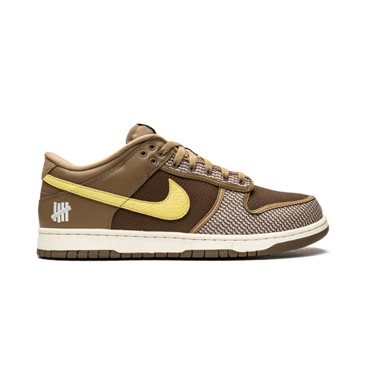 Nike Dunk Low Undefeated Canteen