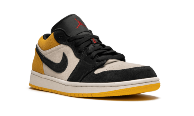 Jordan 1 Low University Gold Black