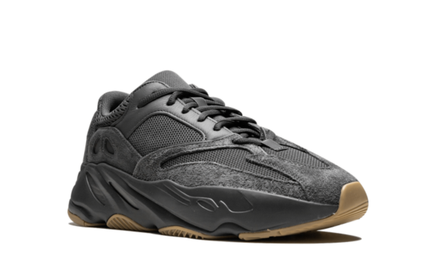 Adidas Yeezy Boost 700 Utility black