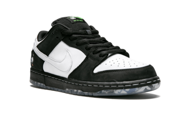 Nike SB Dunk Low Staple Panda Pigeon