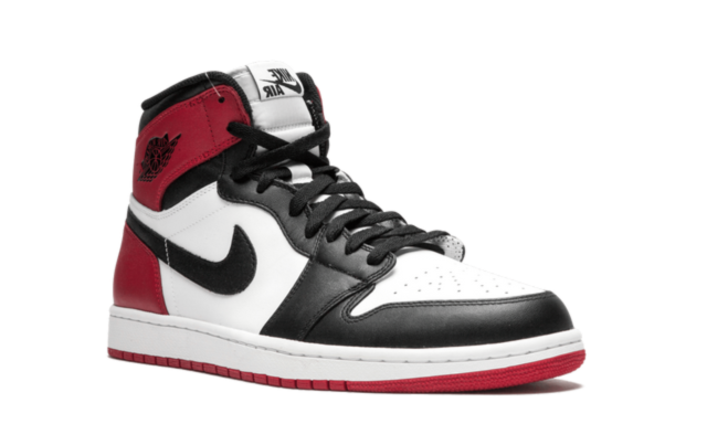 Jordan 1 Retro High Black Toe