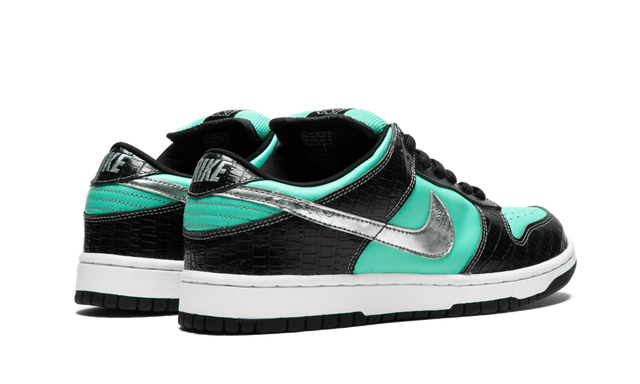 Nike Dunk Low Diamond Supply Co.