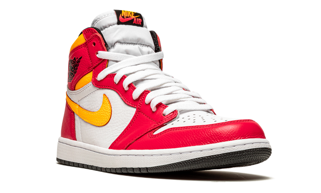 Jordan 1 Retro High OG Light Fusion Red