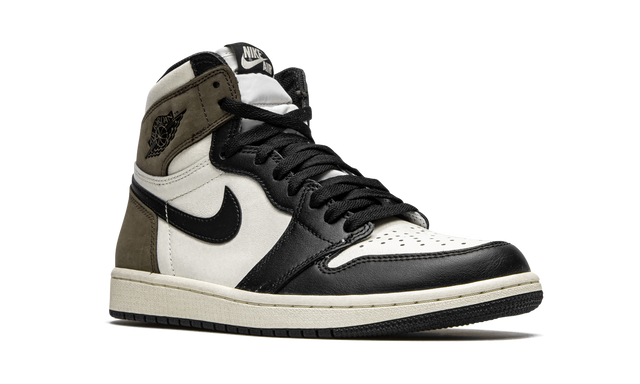 Jordan 1 Retro High Dark Mocha