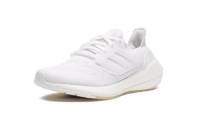 Adidas UltraBoost 22 Triple White Adidas Ultra Boost 22 Triple White Keesef 