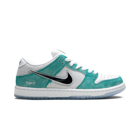 April Skateboards x Nike SB Dunk Low Turbo Green Keesef 