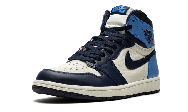 Jordan 1 Retro High Obsidian UNC