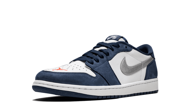 Jordan 1 Low SB MidNight Navy