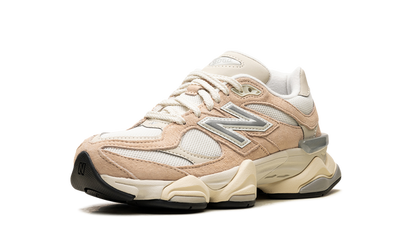 New Balance 9060 Vintage Rose