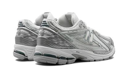 New Balance 1906R "SILVER METALLIC" Keesef 
