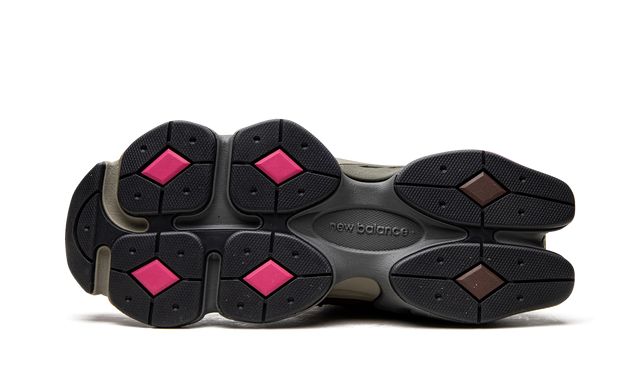 New Balance 9060 Burgundy Pink New Balance 9060 Burgundy Pink Keesef 