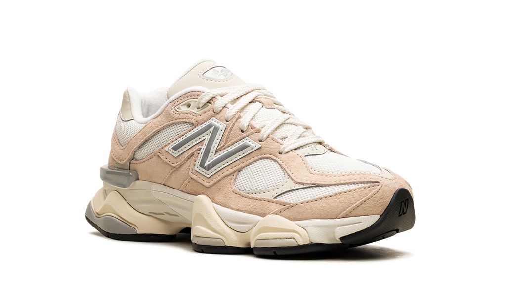 New Balance 9060 Vintage Rose Keesef 