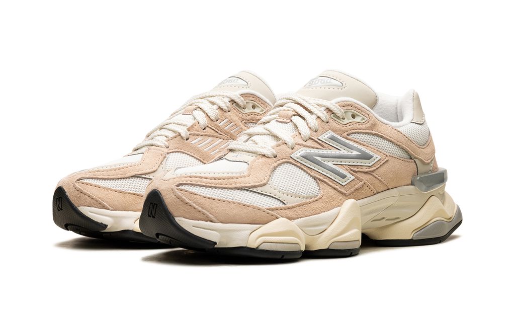 New Balance 9060 Vintage Rose Keesef 