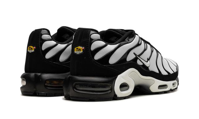 Nike Air Max Plus Oreo Keesef 