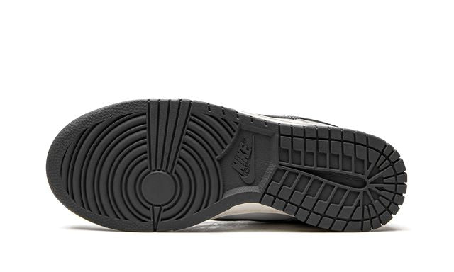 Nike Dunk Low Light Smoke Grey Keesef 