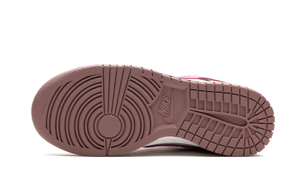 Nike Dunk Low Smokey Mauve Nike Dunk Low Smokey Mauve Keesef 