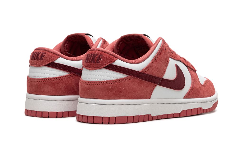 Nike Dunk Low Valentine's Day (2024) Nike Dunk Low Valentine's Day (2024) Keesef 