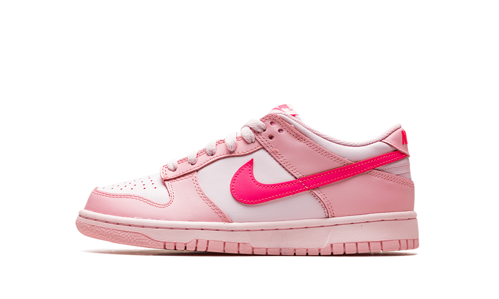 Nike Dunk Low Triple Pink (Barbie)