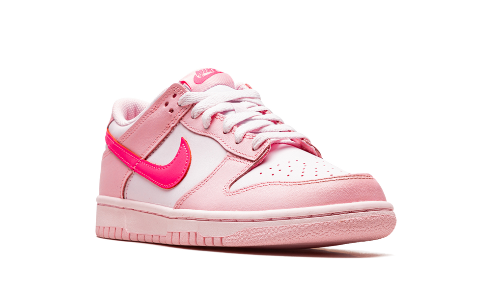 Nike Dunk Low Triple Pink (Barbie)