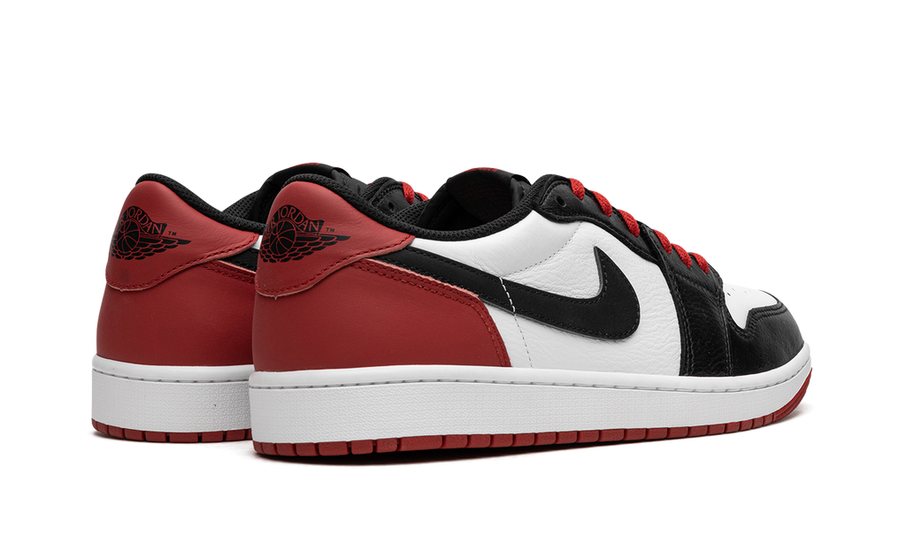 Jordan 1 Retro Low OG Black Toe