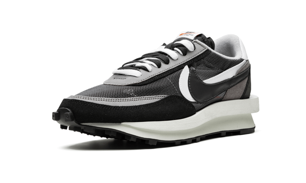 Nike Waffle Sacai Black