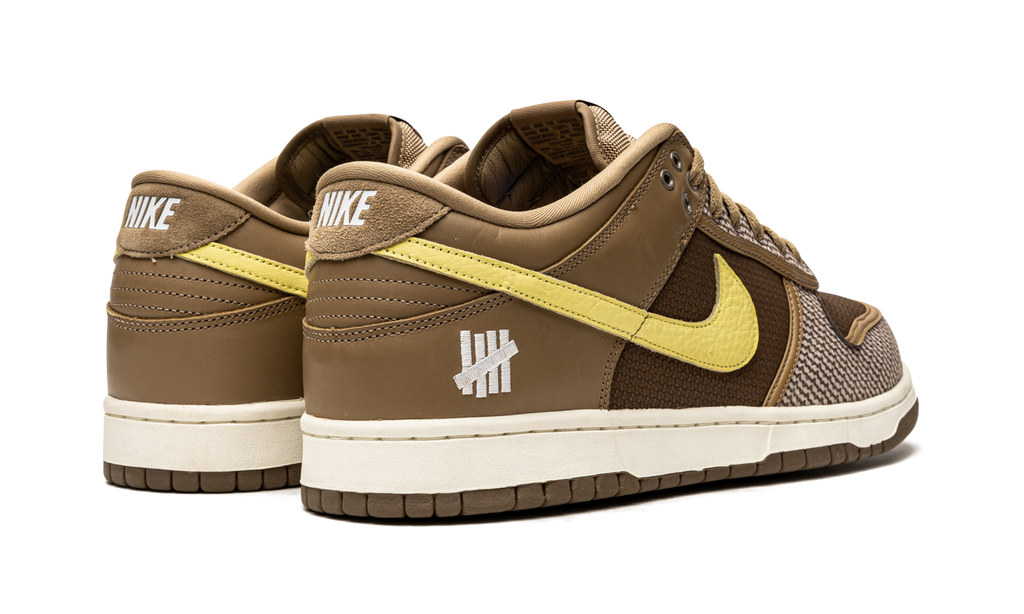 Nike Dunk Low Undefeated Canteen