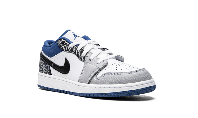 Jordan 1 Low SE True Blue