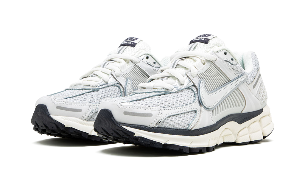 Nike Zoom Vomero 5 Photon Dust Metallic Silver